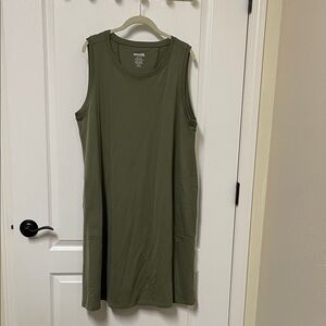 Wool& XXL-Long Cool Olive Green Sierra Sleeveless Dress